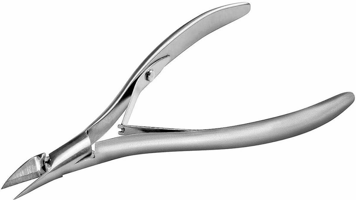Best Cuticle Nipper in 2023 for Easy Cuticle Trimming